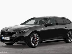 Schwarz Gebraucht 2024 BMW i5 M Sport Kombi | 67.511 €