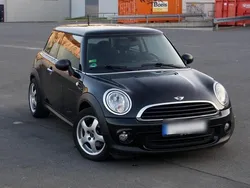 Schwarz Gebraucht 2010 Mini ONE Kleinwagen | 4.550 € (Fairer Preis)