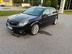 Schwarz Gebraucht 2006 Opel Signum OPC Kombi | 2.900 € (Fairer Preis)