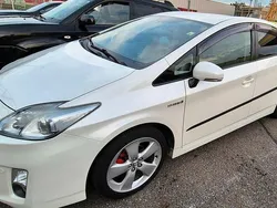 Weiß Gebraucht 2012 Toyota Prius Kleinwagen | 9.000 €