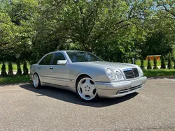Brillantsilber metalliclack Gebraucht 1997 Mercedes E50 AMG AMG Limousine | 69.900 €