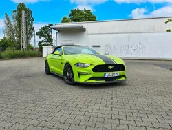Grün Gebraucht 2020 Ford Mustang GT Cabrio | 47.000 €