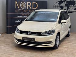 Beige Gebraucht 2024 VW Touran Van / Kleinbus | 29.899 € (Guter Preis)