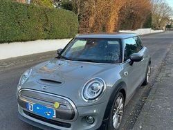 Grau Gebraucht 2020 Mini Cooper SE Kleinwagen | 16.900 € (Fairer Preis)