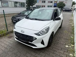 Polar white Gebraucht 2021 Hyundai i10 Trend Kleinwagen | 12.499 € (Superpreis)