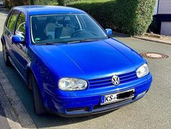 Blau Gebraucht 1998 VW Golf IV Highline Limousine | 920 € (Guter Preis)