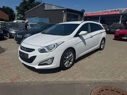 Creamy white / sol Gebraucht 2014 Hyundai i40 Kombi | 7.690 € (Fairer Preis)
