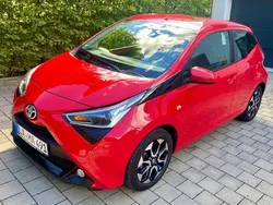 Rot Gebraucht 2020 Toyota Aygo Edition Kleinwagen | 12.790 € (Fairer Preis)
