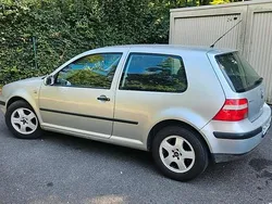 Silber Gebraucht 2003 VW Golf IV Kleinwagen | 1.200 € (Fairer Preis)