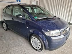 Blau Gebraucht 2000 Audi A2 Kleinwagen | 3.300 € (Fairer Preis)