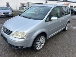 Silber Gebraucht 2004 VW Touran Highline Van / Kleinbus | 2.600 € (Fairer Preis)
