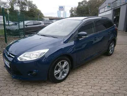 Blau Gebraucht 2014 Ford Focus SYNC Edition Kombi | 7.990 € (Etwas zu teuer)