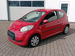 Rot Gebraucht 2009 Citroën C1 Kleinwagen | 900 €