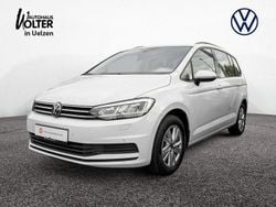 Pure white Gebraucht 2021 VW Touran Comfortline Van / Kleinbus | 24.880 € (Guter Preis)