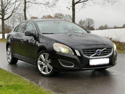 Schwarz Gebraucht 2012 Volvo S60 Summum Limousine | 7.490 € (Fairer Preis)