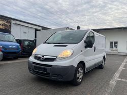 Weiß Gebraucht 2014 Opel Vivaro Van | 8.500 € (Guter Preis)