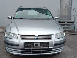 Grau Gebraucht 2006 Fiat Stilo Active Limousine | 599 € (Fairer Preis)