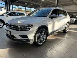 White silver metallic Gebraucht 2017 VW Tiguan Allspace Highline SUV | 28.490 € (Fairer Preis)