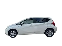 Weiß Gebraucht 2017 Nissan Note Acenta+ Van / Kleinbus | 11.700 € (Etwas zu teuer)