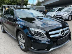 Schwarz Gebraucht 2016 Mercedes GLA200 AMG SUV | 15.900 € (Fairer Preis)