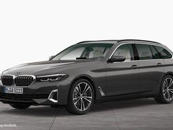 Sophistograu brillanteffekt (metallic) Gebraucht 2022 BMW 530 Sport Line Kombi | 39.890 € (Fairer Preis)