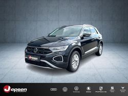 Deep black perleffekt Gebraucht 2024 VW T-Roc Life SUV | 21.970 € (Guter Preis)