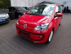 Rot Gebraucht 2013 VW up! high up! Kleinwagen | 7.990 € (Fairer Preis)