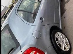 Grau Gebraucht 2003 Skoda Fabia Kleinwagen | 800 € (Superpreis)