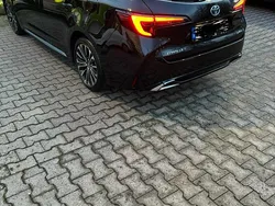Schwarz Gebraucht 2024 Toyota Corolla Team Kombi | 25.500 € (Etwas zu teuer)