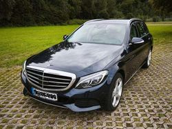 Blau Gebraucht 2015 Mercedes C220 Exclusive Kombi | 14.500 €