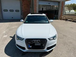 Weiß Gebraucht 2015 Audi A5 Sportback Ambiente Limousine | 14.700 € (Fairer Preis)