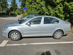 Silber Gebraucht 2011 Skoda Octavia Active Limousine | 7.700 € (Fairer Preis)