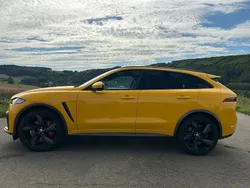 Gelb Gebraucht 2021 Jaguar F-Pace SVR SUV | 69.000 € (Teuer)