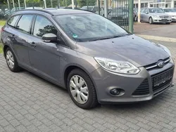Brisbane braun (met.) Gebraucht 2014 Ford Focus Trend Kombi | 5.590 € (Guter Preis)