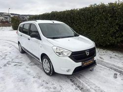 Weiß Gebraucht 2019 Dacia Lodgy Essentiel Van / Kleinbus | 11.390 € (Fairer Preis)
