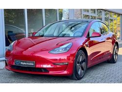 Red multi coat Gebraucht 2021 Tesla Model 3 Limousine | 31.890 € (Teuer)