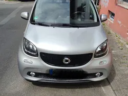 Grau Gebraucht 2018 Smart ForFour Kleinwagen | 11.500 € (Fairer Preis)