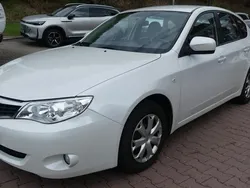 Weiß Gebraucht 2010 Subaru Impreza Limousine | 8.990 €