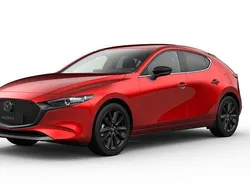 Rot Neu 2025 Mazda 3 Homura-Line Limousine | 25.980 €
