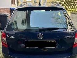 Blau Gebraucht 2017 Skoda Octavia Kombi | 8.990 € (Guter Preis)