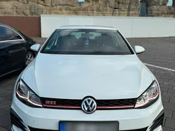 Weiß Gebraucht 2017 VW Golf GTI Coupé | 24.000 €