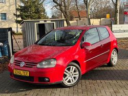 Rot Gebraucht 2008 VW Golf VI Edition Kleinwagen | 2.000 € (Guter Preis)
