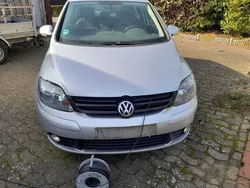 Silber Gebraucht 2006 VW Golf Plus Goal Van / Kleinbus | 1.700 € (Guter Preis)