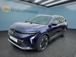 Blau Gebraucht 2024 Renault Scénic Van / Kleinbus | 38.149 € (Fairer Preis)