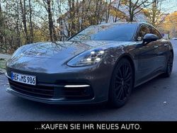 Grau Gebraucht 2017 Porsche Panamera 4 Limousine | 44.990 € (Fairer Preis)