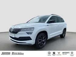 Moonweiß Gebraucht 2021 Skoda Karoq SportLine SUV | 29.900 € (Teuer)
