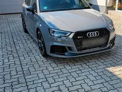 Grau Gebraucht 2019 Audi RS3 Kleinwagen | 29.900 € (Guter Preis)