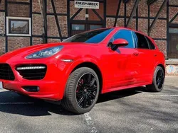 Rot Gebraucht 2012 Porsche Cayenne GTS SUV | 27.500 € (Superpreis)
