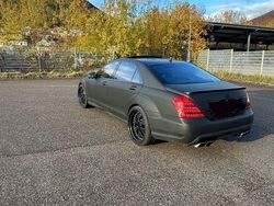 Schwarz Gebraucht 2006 Mercedes S500 Limousine | 16.600 € (Etwas zu teuer)