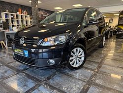 Schwarz Gebraucht 2011 VW Touran Highline Van / Kleinbus | 6.950 € (Fairer Preis)
